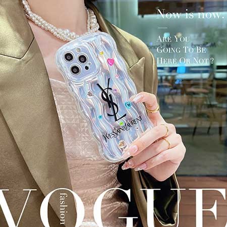 ヴィトン シリコン アイフォーン 14