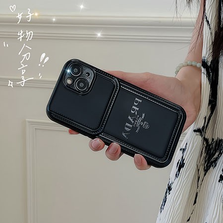 アイフォン 15plus プラダ風 携帯ケース 字母