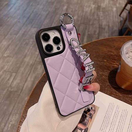 chanel レザー iphone 15 pro カバー