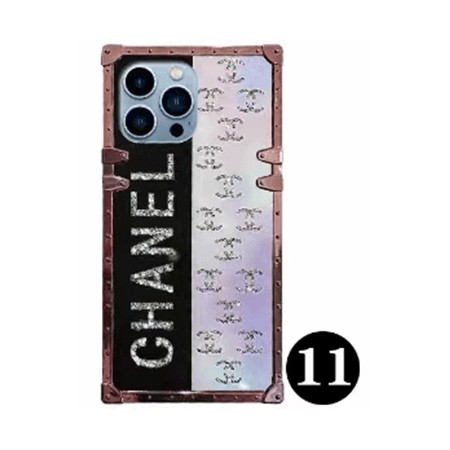 chanel ラインストーン付き iphone 15プロ カバー