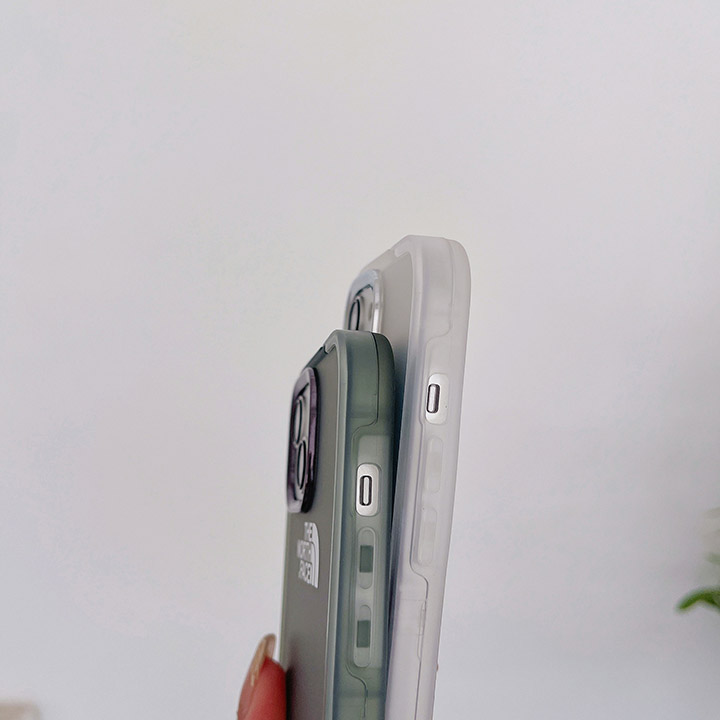 iphone 15 ケース電気メッキレンズ