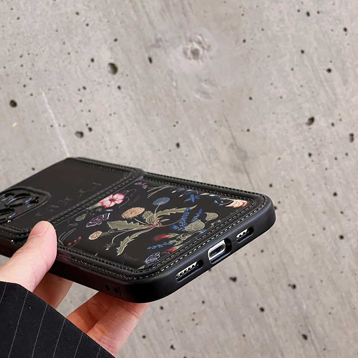 ブランド 薄型 アイフォーン 15 プラス 