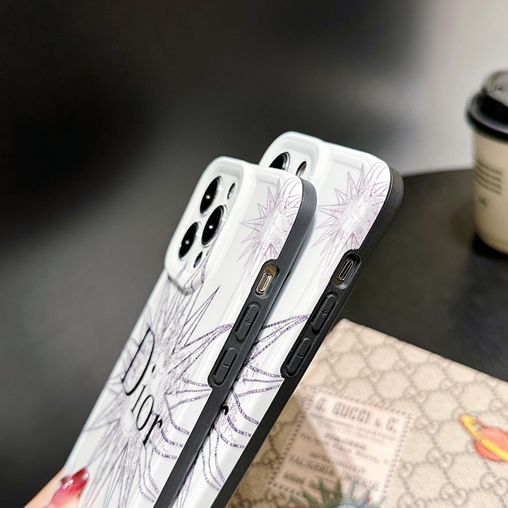 ディオール 薄型 アイフォン 13
