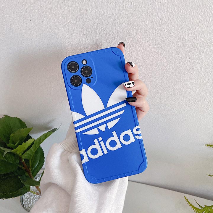 アイフォン 15 plus カバーアディダス adidas 薄型