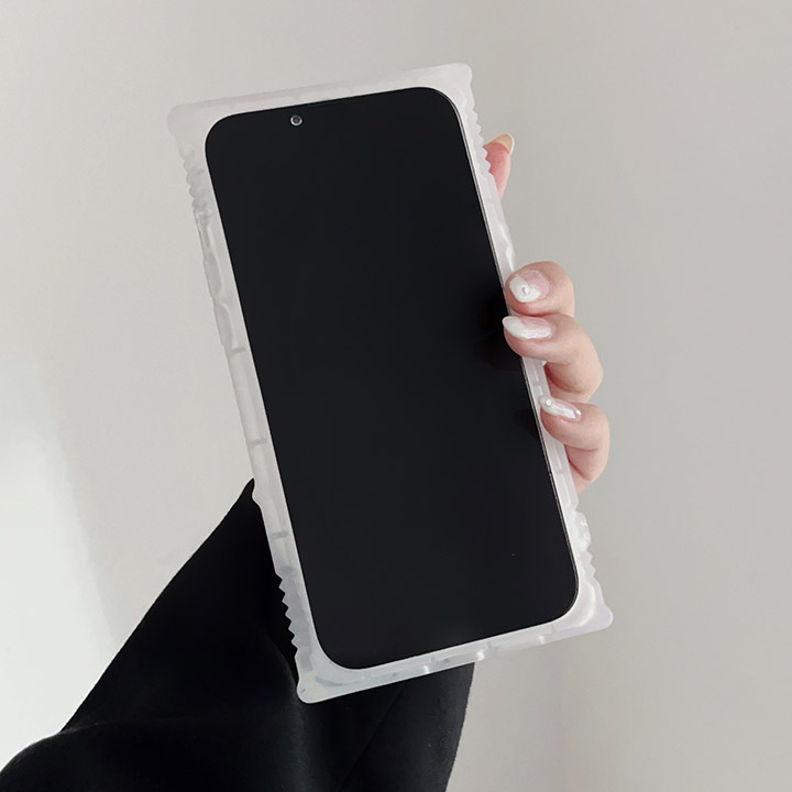 ナイキ ブランドロゴ アイフォーン 15 プロ スマホケース