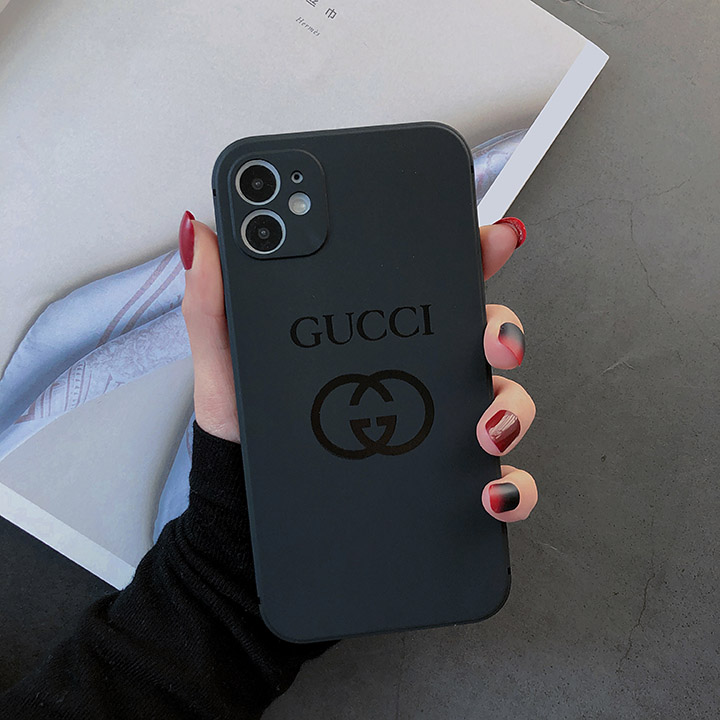 グッチ gucci iphone 14 plusケース ブランドロゴ