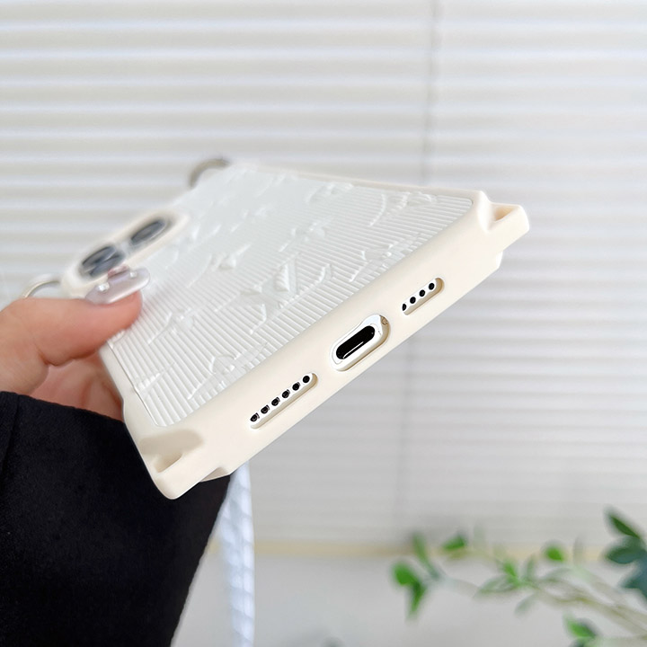 アイホン 15 プロ lv スマホケース シリコン