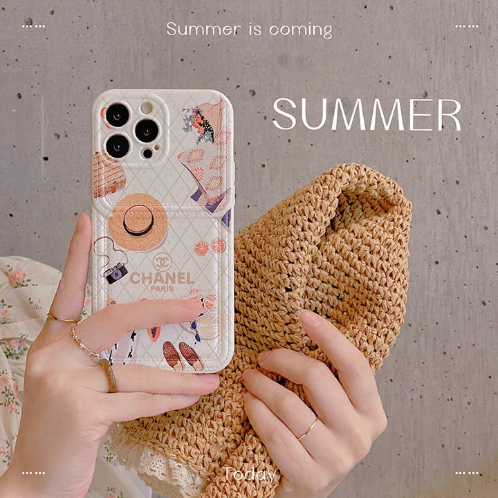 アイフォン 15プラス シャネル風 携帯ケース