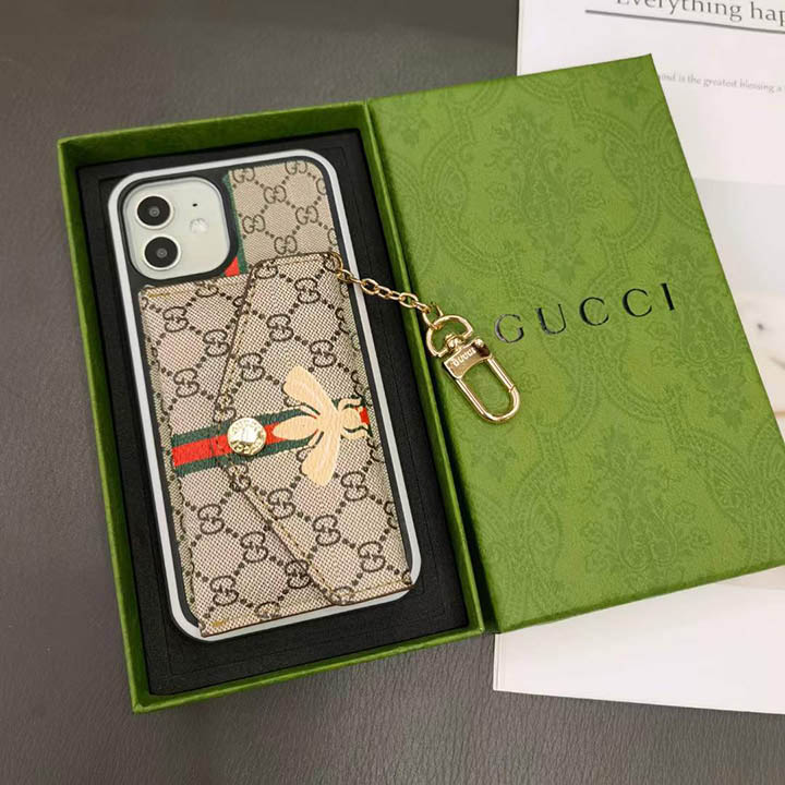アイフォーン 15pro max ミッキー グッチ gucci アイフォーン 15pro max