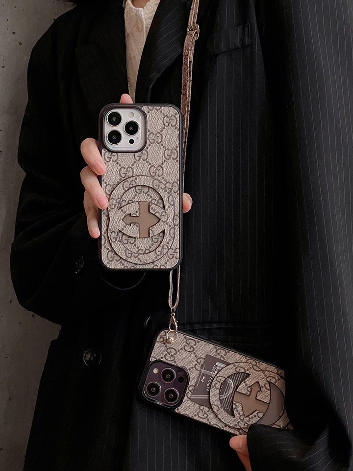 皮製 gucci アイフォーン 15プロ ケース