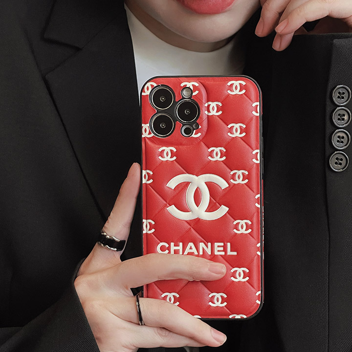 アイフォン 15pro max chanel カバー