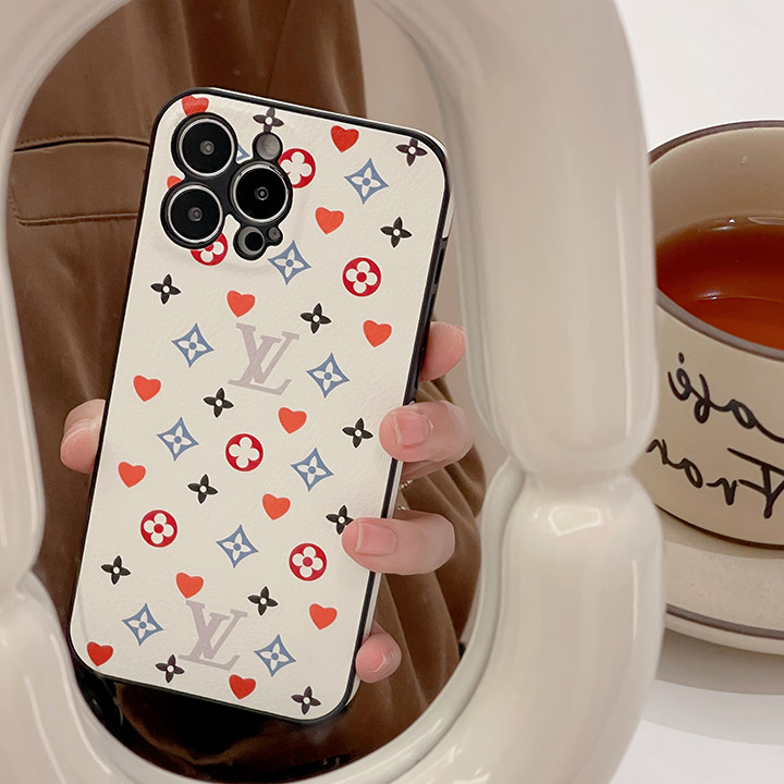 ブランドiphone15proスマホケース