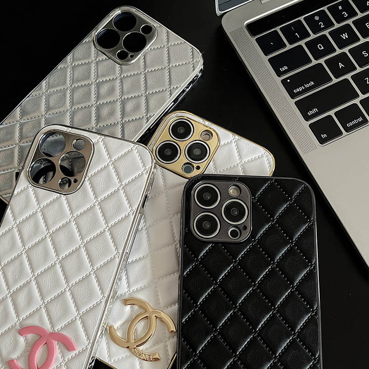 シャネル chanel スマホケース