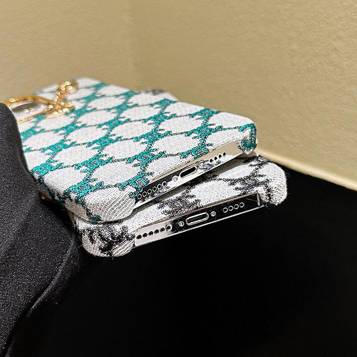 布製 chanel 携帯ケース