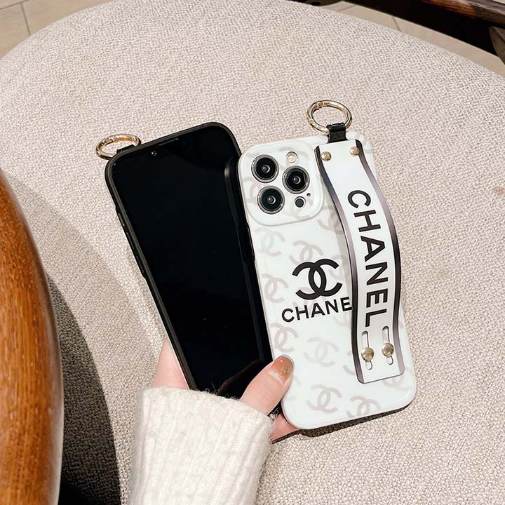 iphone 15プロ スマホケースシャネル chanel 手首バンド