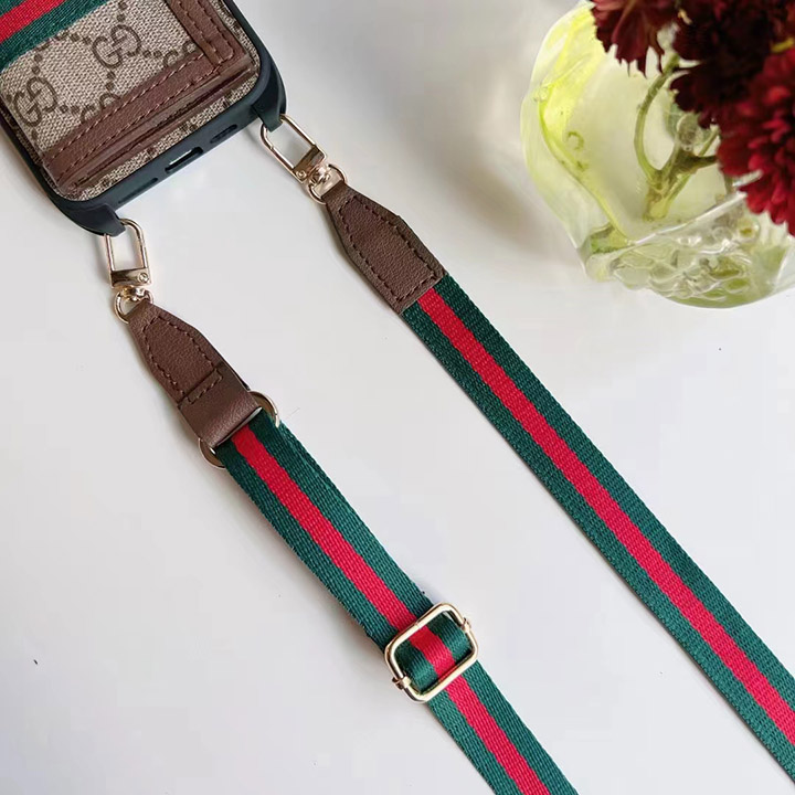 斜めがけ gucci アイフォーン 15pro max ケース