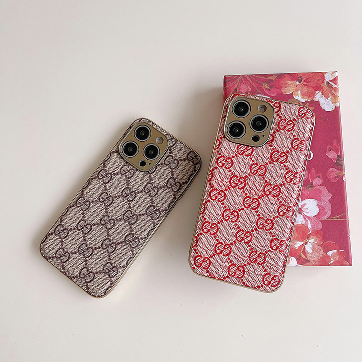 アイフォーン 15 pro gucci ケース
