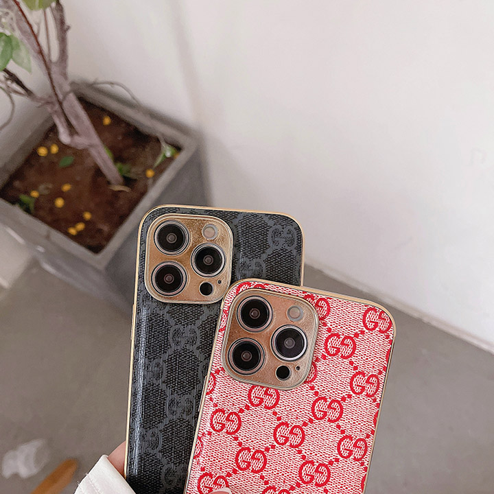 ブランド グッチ アイフォーン 15plus スマホケース