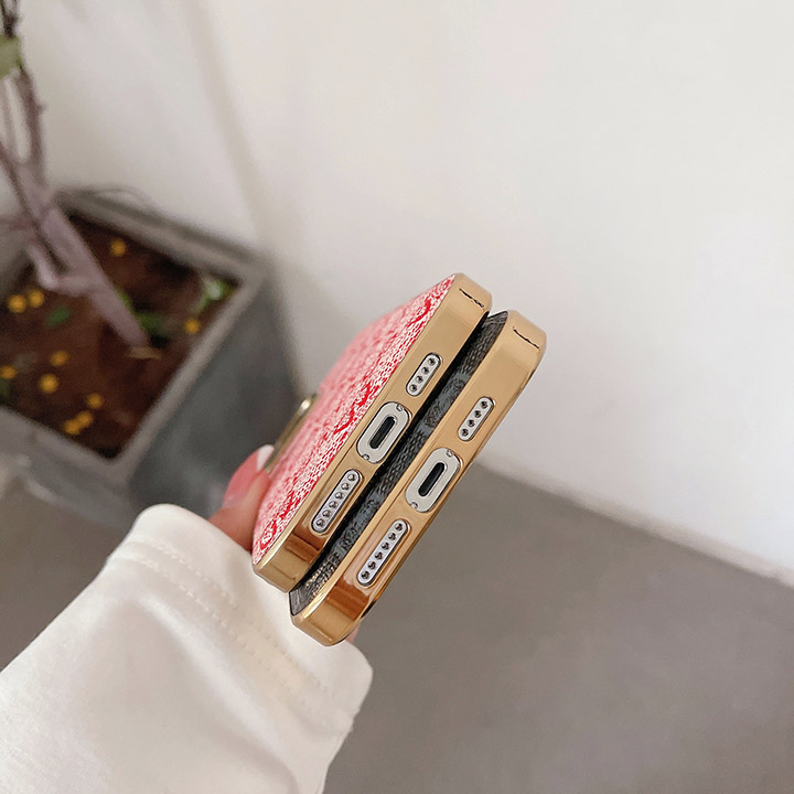 ブランド グッチ アイフォーン 15plus スマホケース
