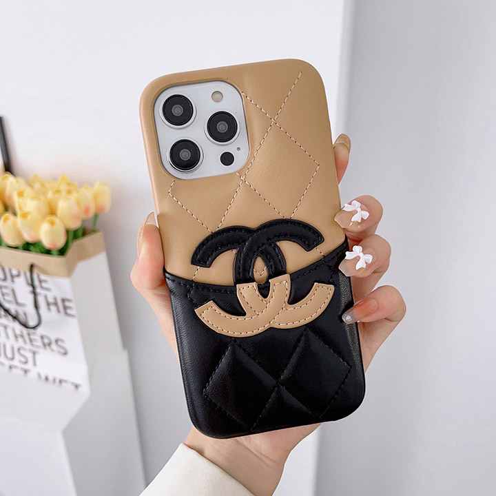 シャネル chanel ケース