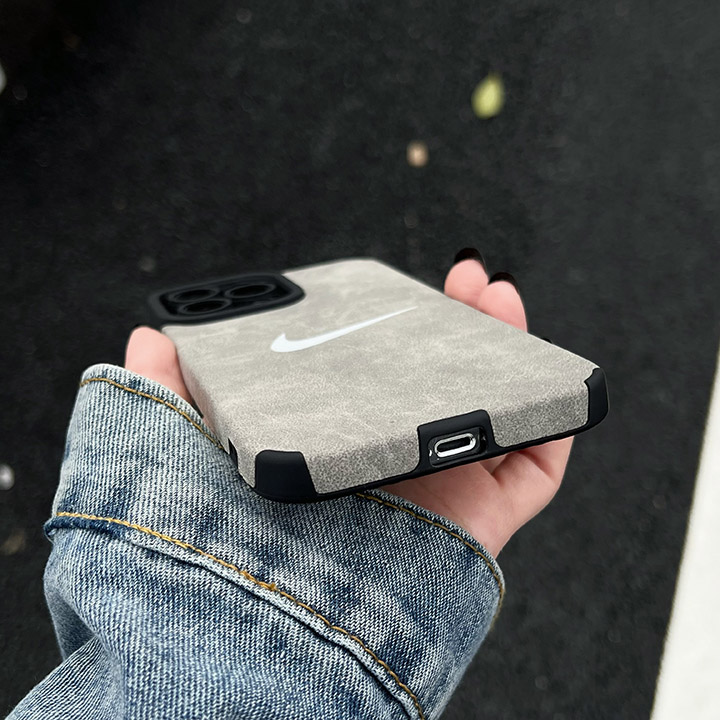 アイホン 15pro max nike スマホケース