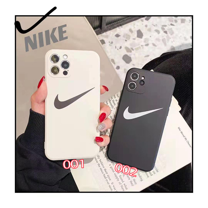 アイホン 15 スマホケースnike